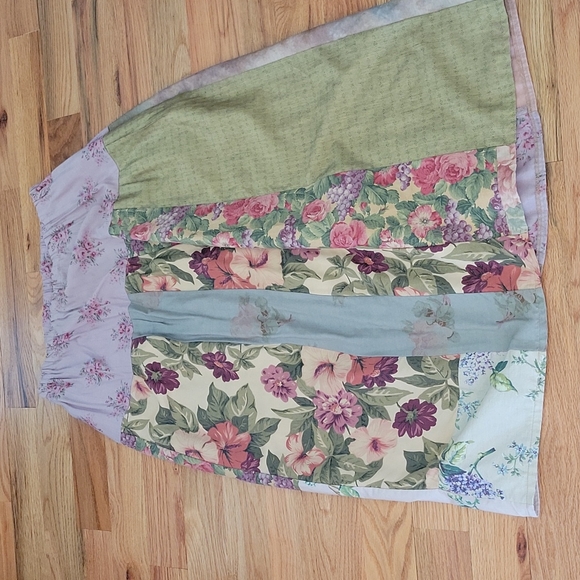 AMAZING VINTAGE PATCH  SKIRT BY STALEY GRETZINGER NYC - Picture 6 of 12